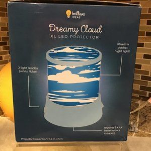 NIB Dreamy Ideas Dreamy Cloud XL Led Projector